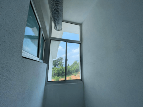 TINTED RUMAH BANGUNAN PEJABAT BANTING