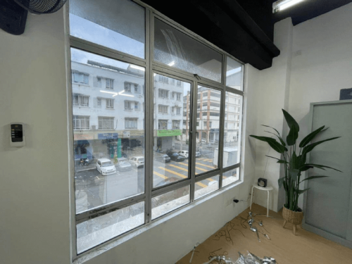 TINTED RUMAH BANGUNAN PEJABAT BANDAR UTAMA