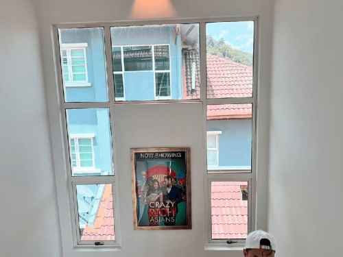 TINTED RUMAH BANGUNAN PEJABAT BANDAR SUNWAY