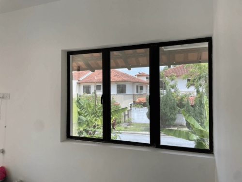 TINTED RUMAH BANGUNAN PEJABAT BANDAR KINRARA 