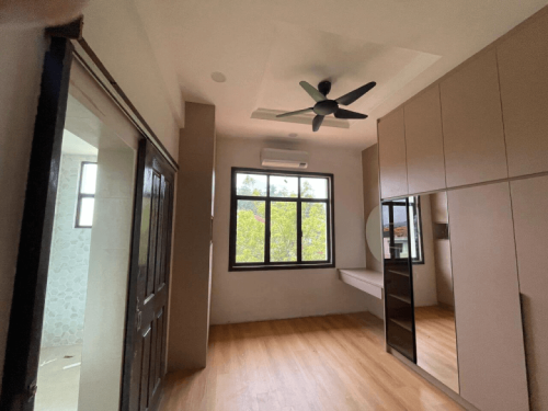 TINTED RUMAH BANGUNAN PEJABAT KUALA KUBU BARU