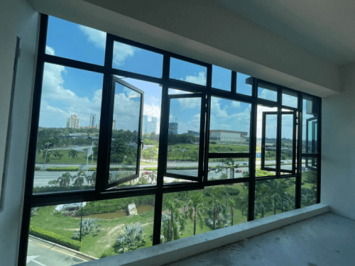 TINTED RUMAH BANGUNAN PEJABAT KUALA KUBU BARU