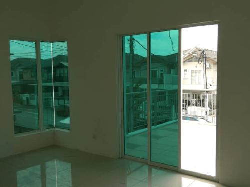 TINTED RUMAH BANGUNAN PEJABAT BANDAR BUKIT TINGGI