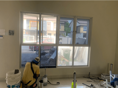 TINTED RUMAH BANGUNAN PEJABAT BANDAR BUKIT RAJA 