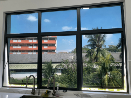 TINTED RUMAH BANGUNAN PEJABAT BALAKONG 