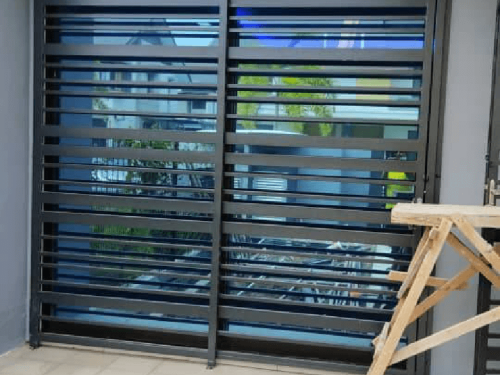 TINTED RUMAH BANGUNAN PEJABAT KOTA KEMUNING 