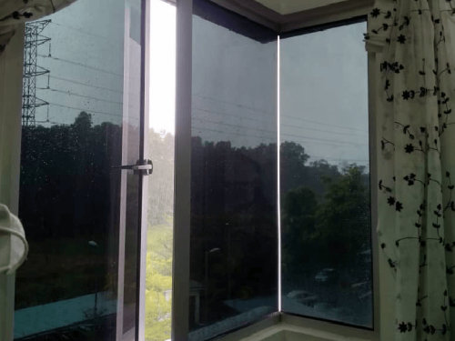 TINTED RUMAH BANGUNAN PEJABAT KOTA KEMUNING 