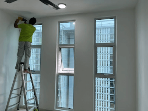 TINTED RUMAH BANGUNAN PEJABAT KOTA EMERALD 