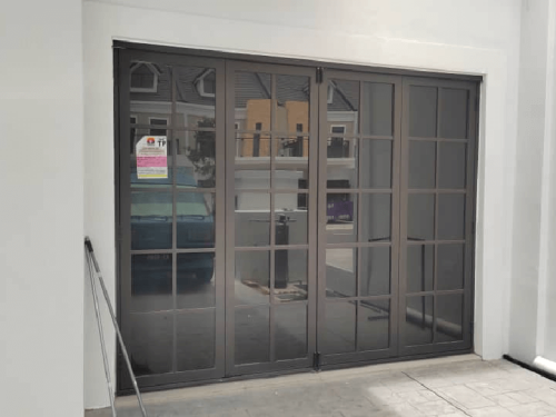 TINTED RUMAH BANGUNAN PEJABAT KOTA EMERALD 